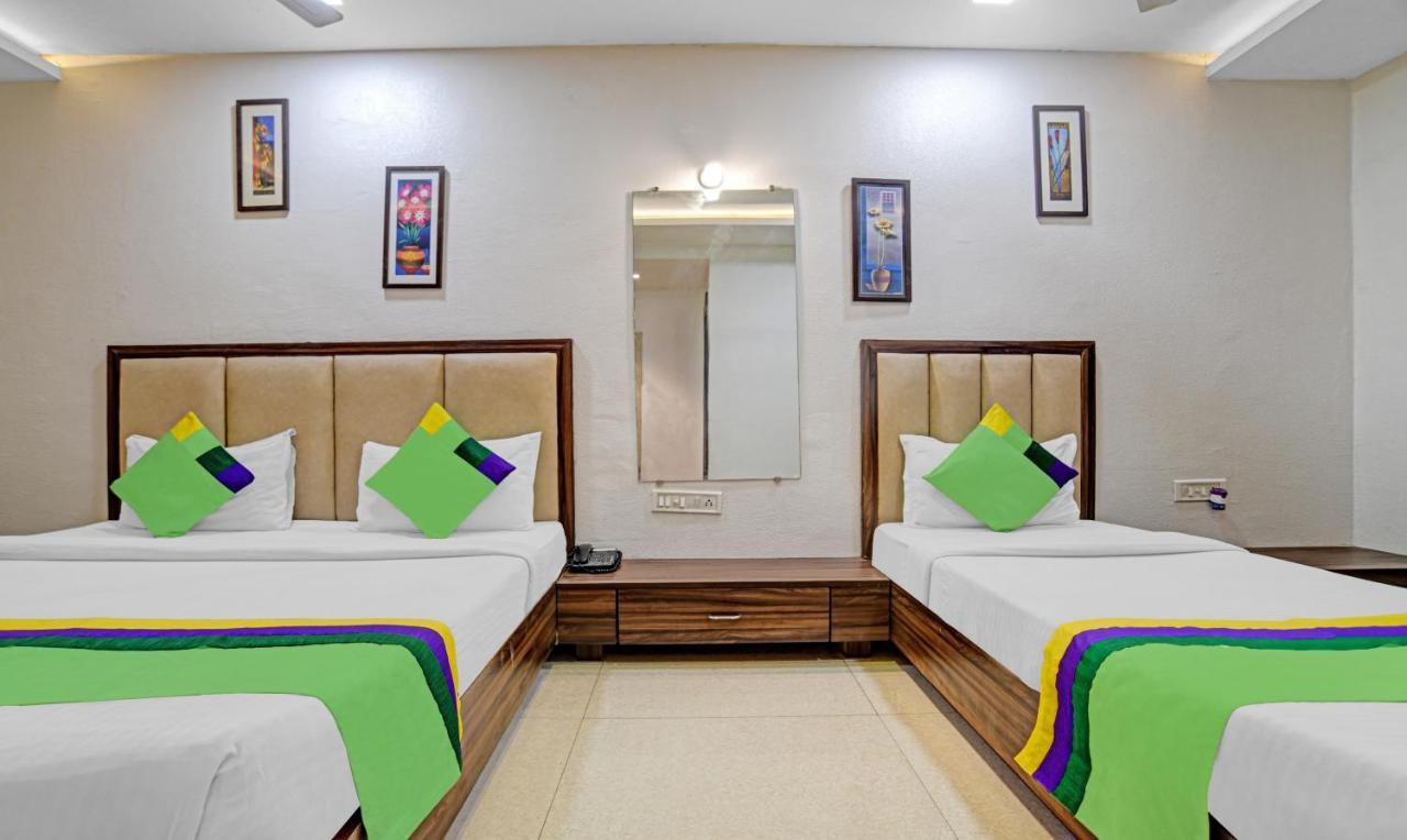 Hotel Treebo Trend Royal Galaxy Park Indore Esterno foto